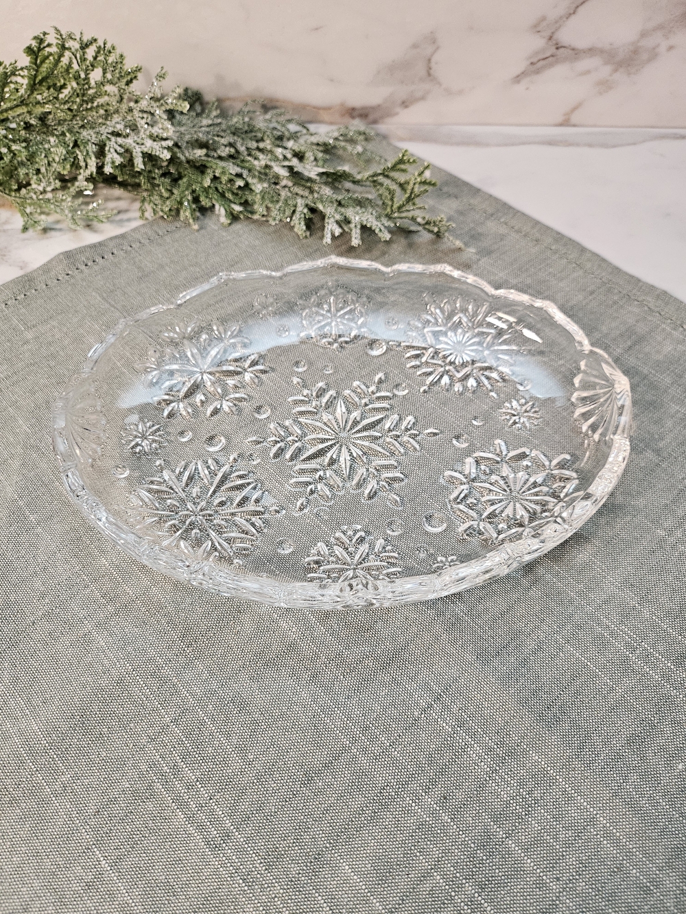 Vintage Mikasa Crystal Snowflake Sweet Dish 9.25 Oval Holiday Candy Serving Tray